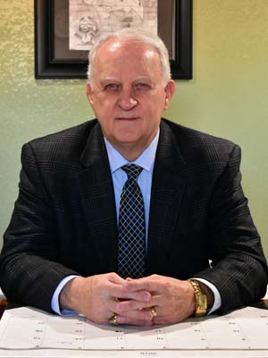 Photo of attorney Phil Smith